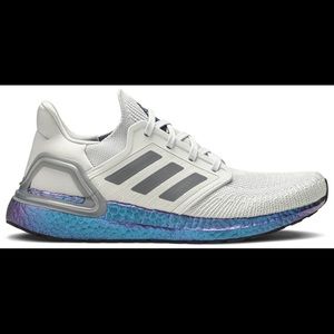 Never worn Adidas Ultraboost!